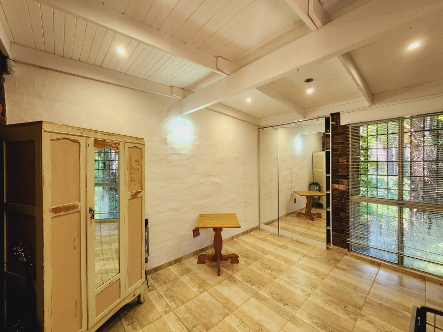 4 Bedroom Property for Sale in Grimbeeck Park North West